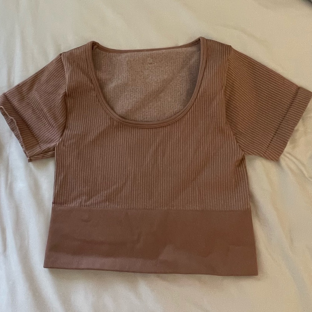 OFFLINE By Aerie Sidewalk Seamless Cropped T-Shirt